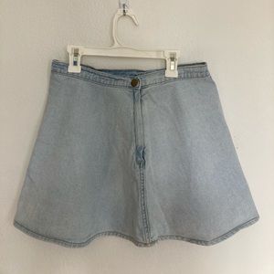 Bullhead light wash denim flare mini skirt